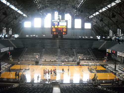 Hinkle Fieldhouse Center With Windows