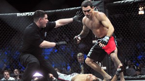 Pitbull vs Imada Fight Pic